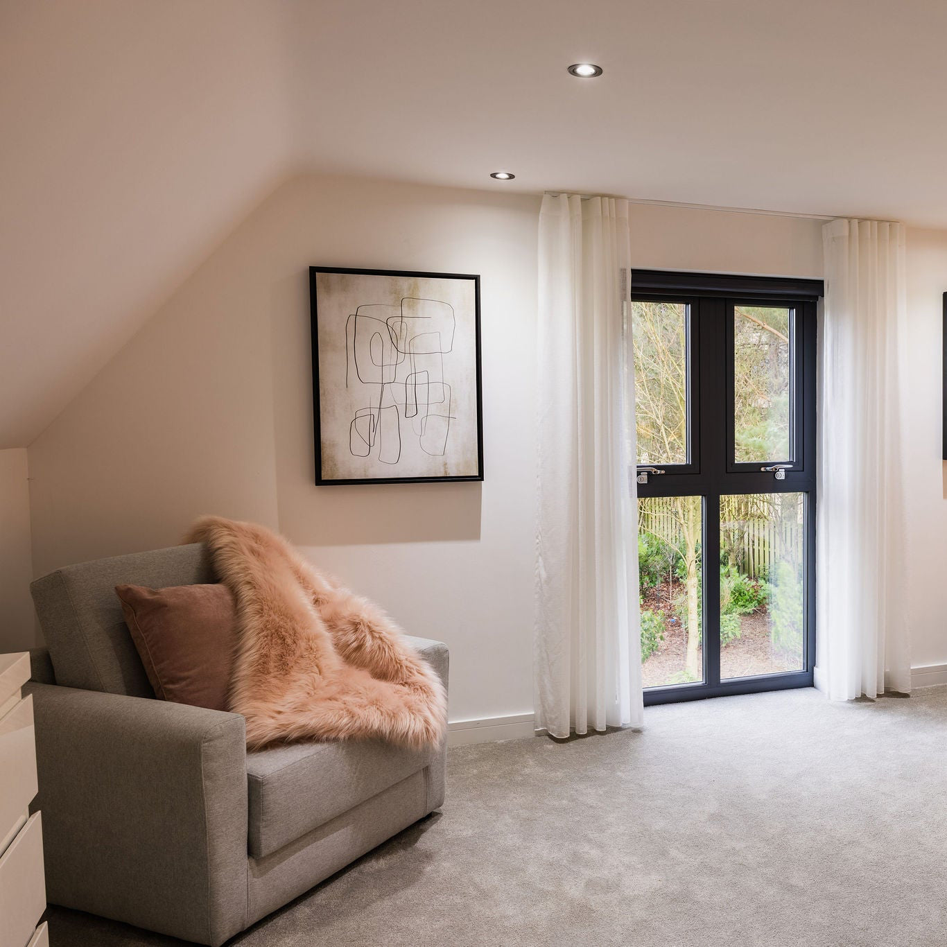 Fina II Portrait Framed Printed Canvas - Mala Art Co.